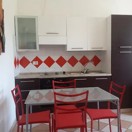 Shopping Outlet Apartment *